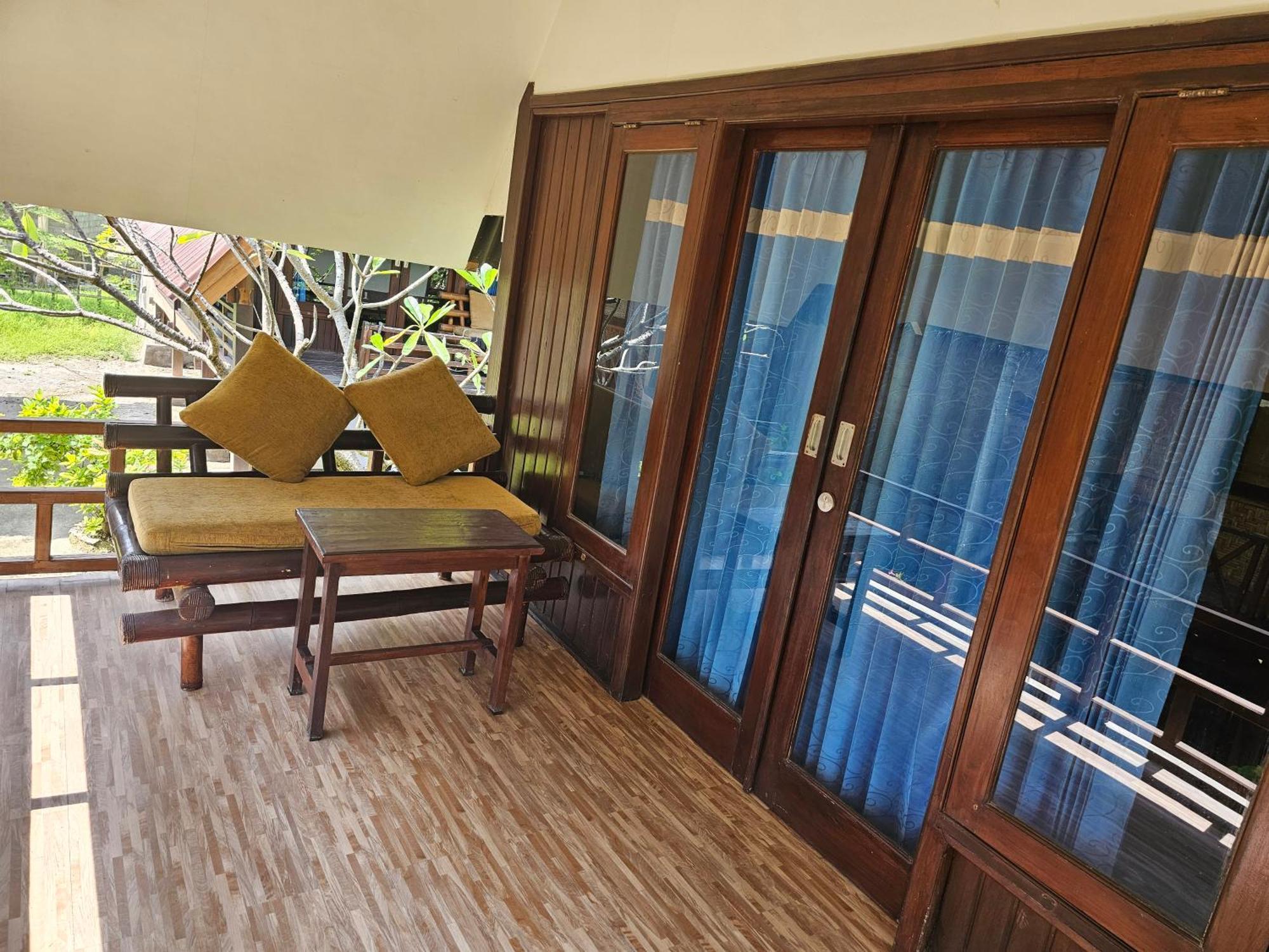 Bluecoral Bungalows Gili Meno Extérieur photo