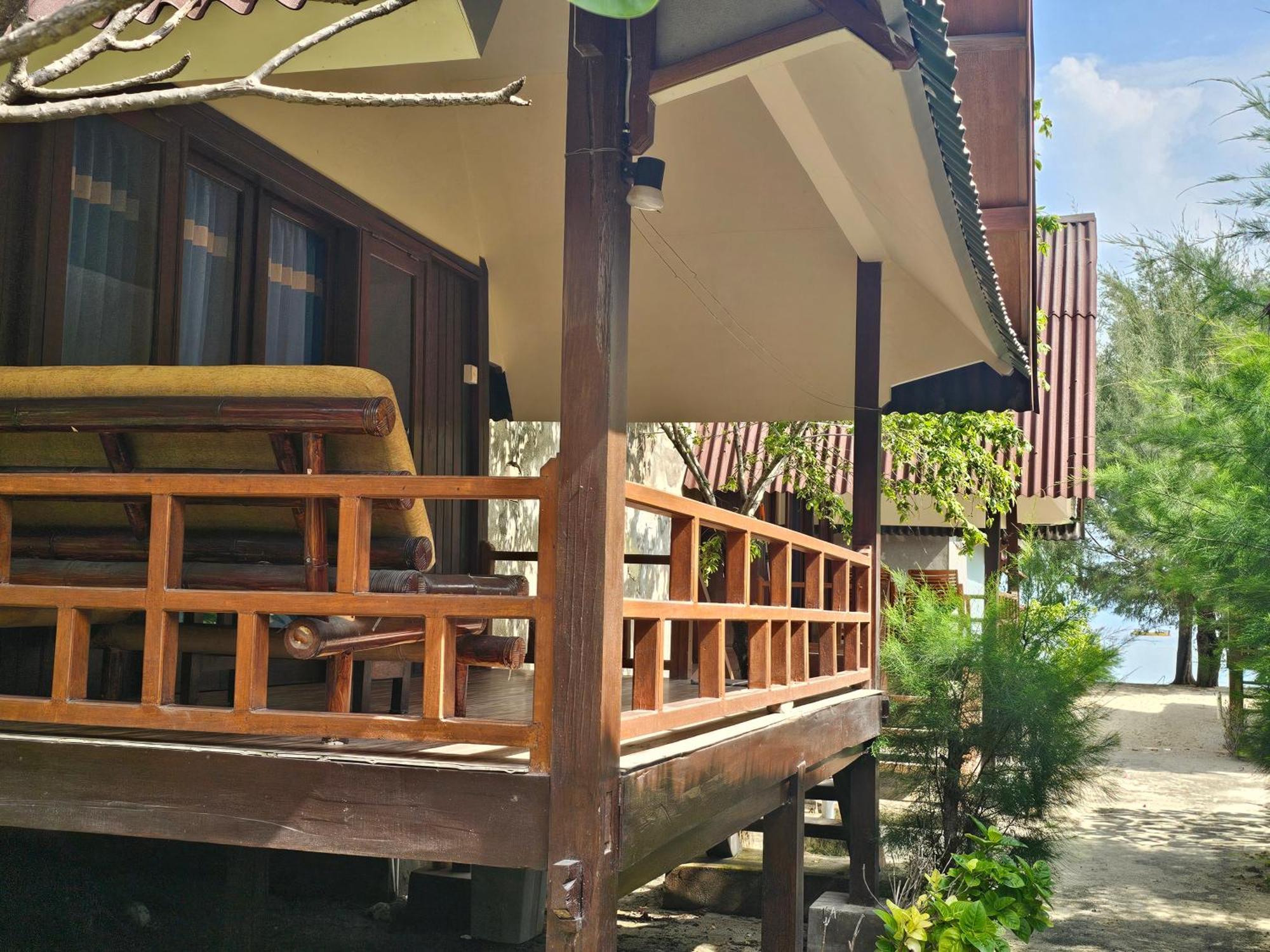 Bluecoral Bungalows Gili Meno Extérieur photo
