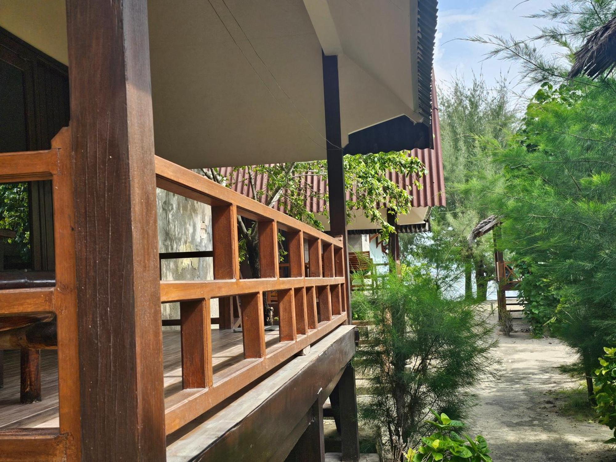 Bluecoral Bungalows Gili Meno Extérieur photo